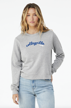 Load image into Gallery viewer, Scripted Women&#39;s Crew Sweatshirt in Grey Htr
